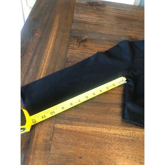 Victoria Secret sport crop top - Picture 2 of 10